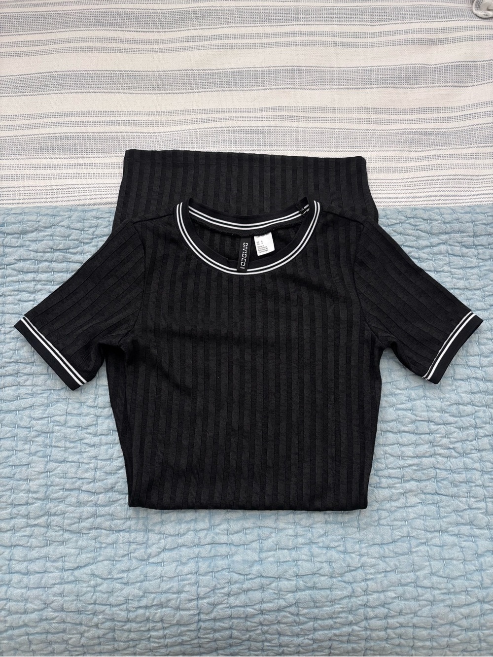 Black Ribbed Short Sleeve Dress with Contrast Trim